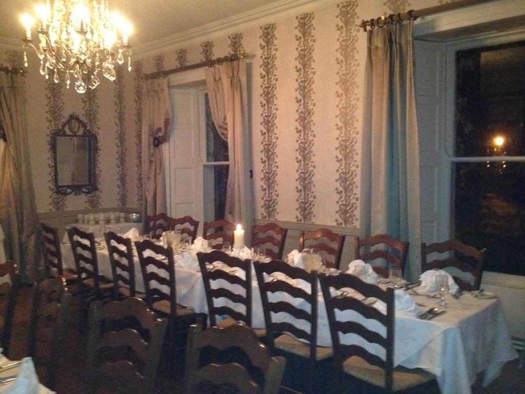 קלונמל Raheen House Hotel מראה חיצוני תמונה